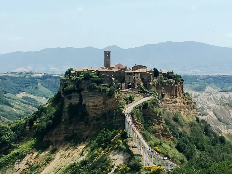 Civita di Bagnoregio in camper